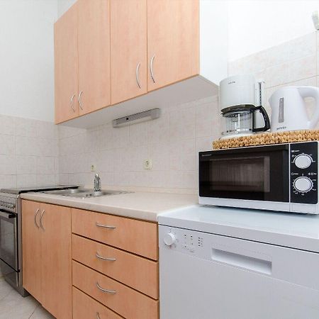 Apartments Bosiljka - By The Sea Sevid Ngoại thất bức ảnh