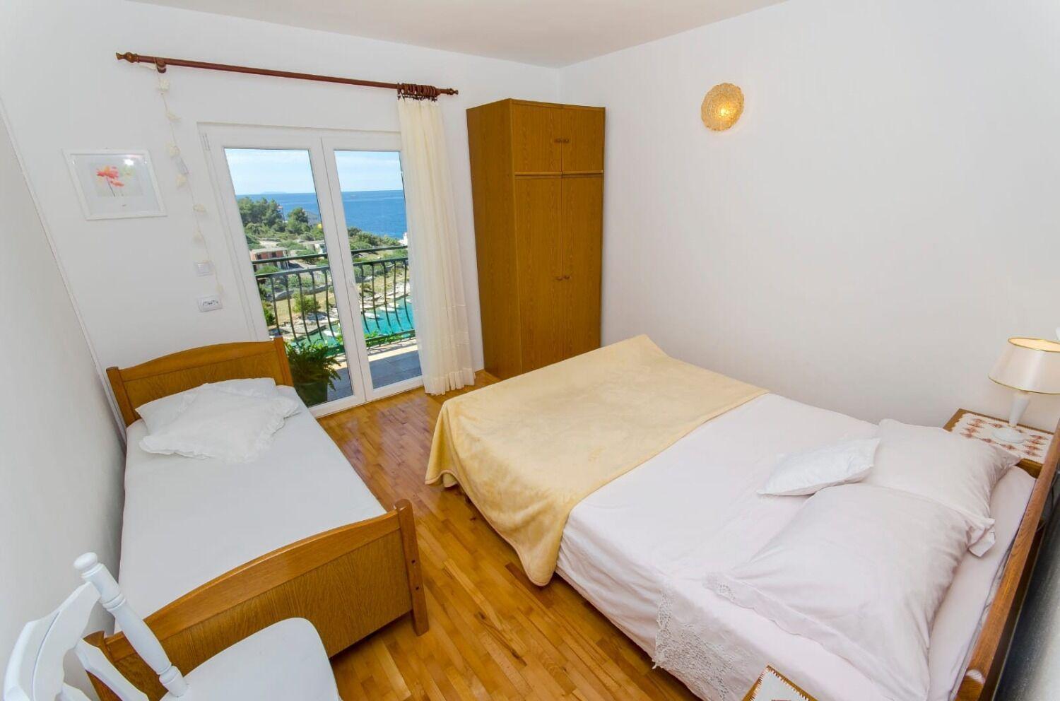 Apartments Bosiljka - By The Sea Sevid Ngoại thất bức ảnh